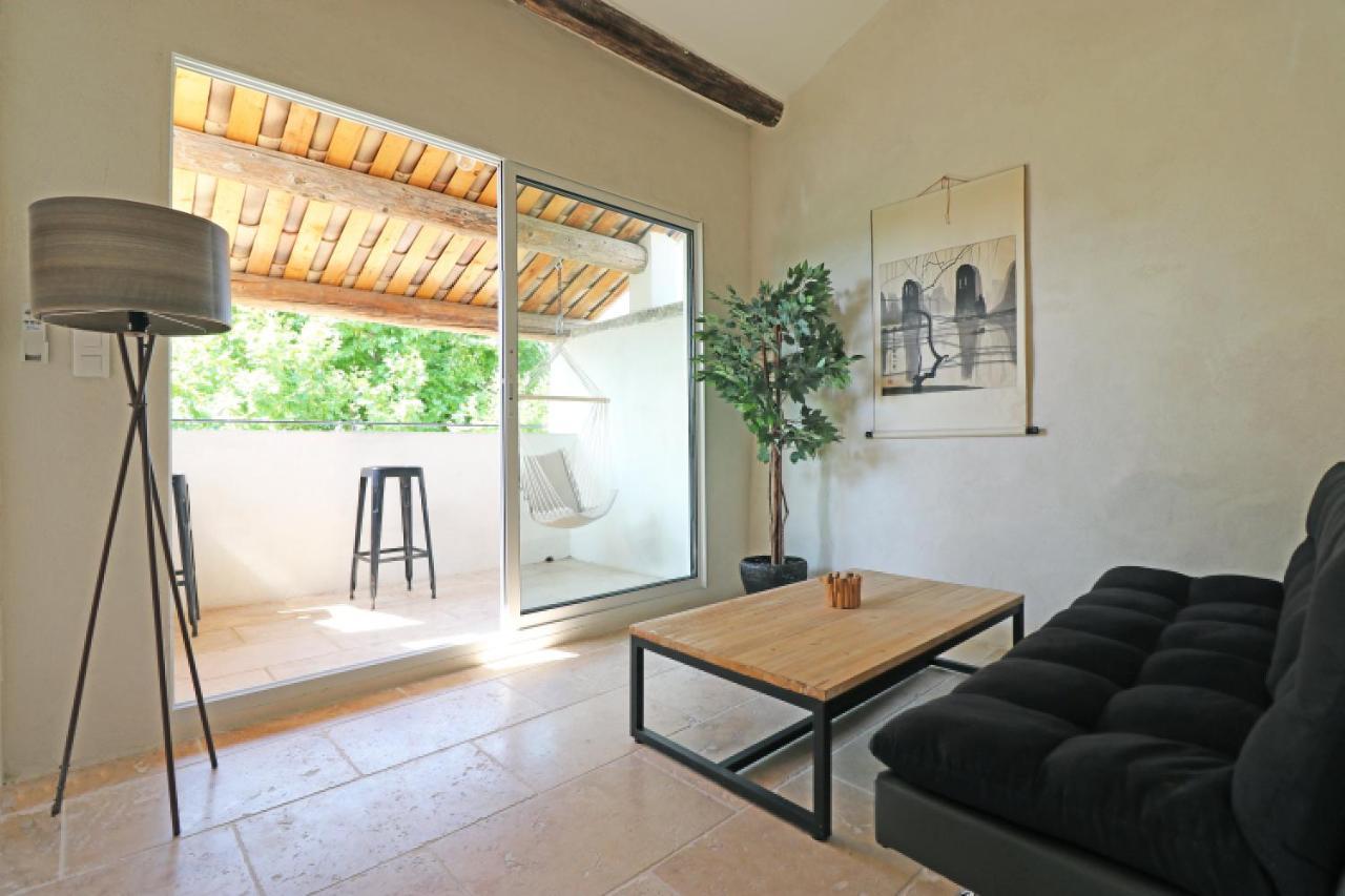Appartement de charme Sud Luberon classé 4 étoiles Puyvert Extérieur photo