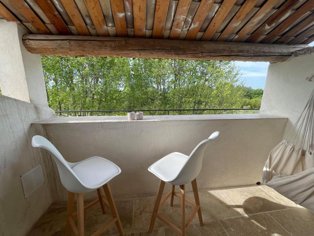 Appartement de charme Sud Luberon classé 4 étoiles Puyvert Extérieur photo