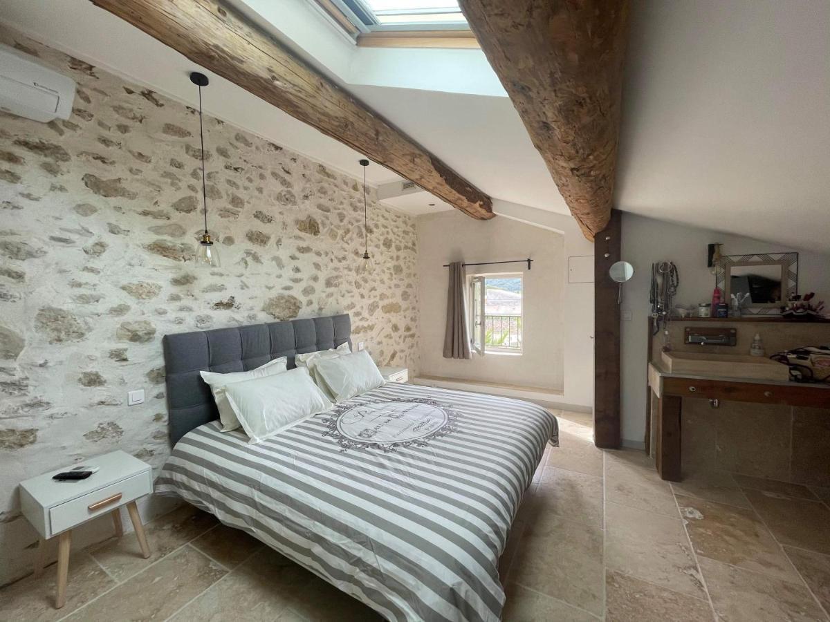 Appartement de charme Sud Luberon classé 4 étoiles Puyvert Extérieur photo