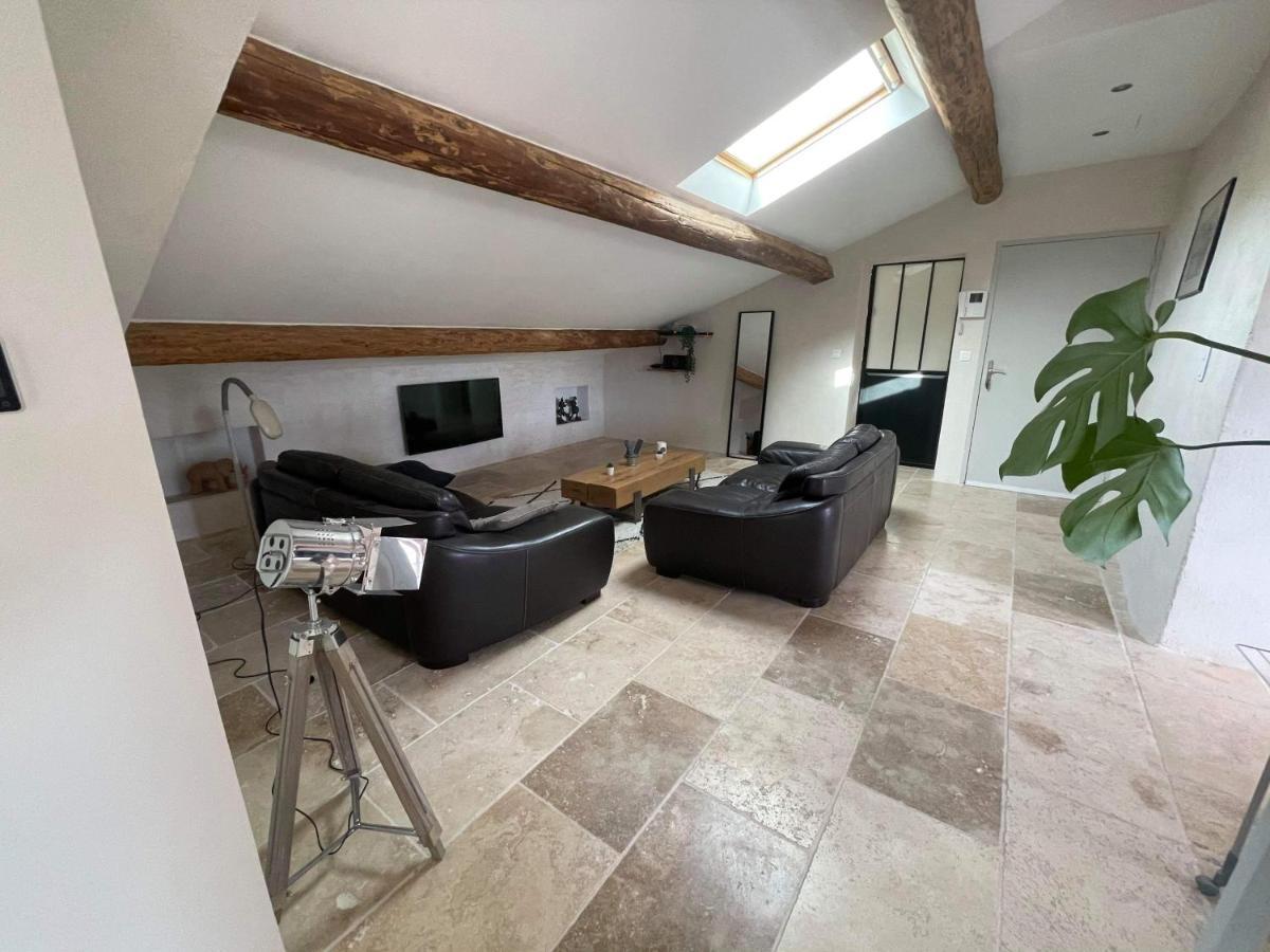 Appartement de charme Sud Luberon classé 4 étoiles Puyvert Extérieur photo